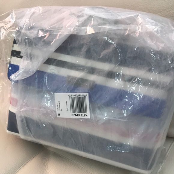 NWT KATE SPADE LITA LAUREL WAY PRINTED TRAVEL BAG - Picture 7 of 8